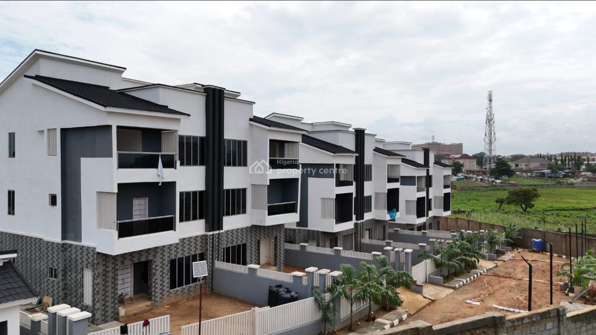 5 Bedroom Semi Detached Duplex, Dakibiyu, Abuja, Semi-detached Duplex for Sale