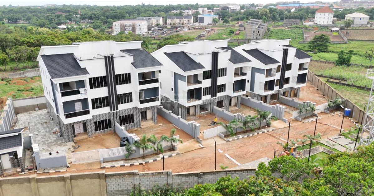 5 Bedroom Semi Detached Duplex, Dakibiyu, Abuja, Semi-detached Duplex for Sale