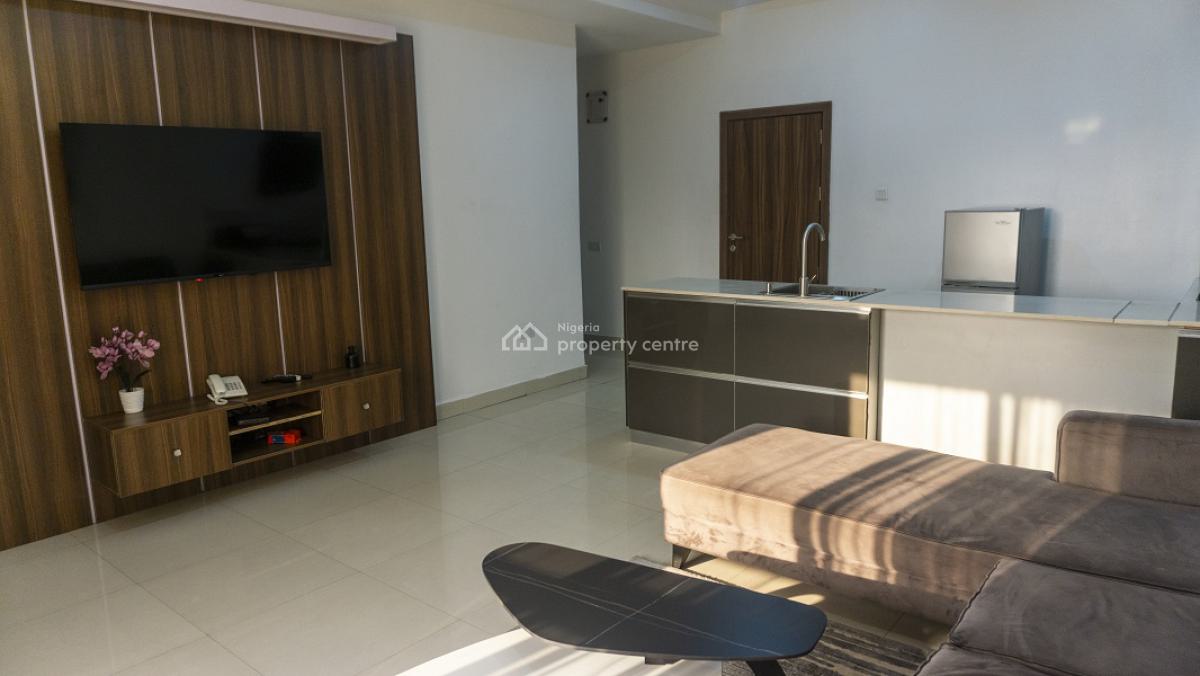 Nicely Furnished 1 Bedroom Apartment, Lekki Phase 1, Lekki, Lagos, Flat / Apartment Short Let