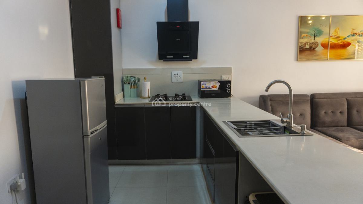 Nicely Furnished 1 Bedroom Apartment, Lekki Phase 1, Lekki, Lagos, Flat / Apartment Short Let