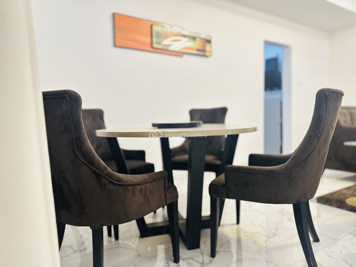 Nicely Furnished 2 Bedroom Apartment, Lekki Phase 1, Lekki, Lagos, Flat / Apartment Short Let