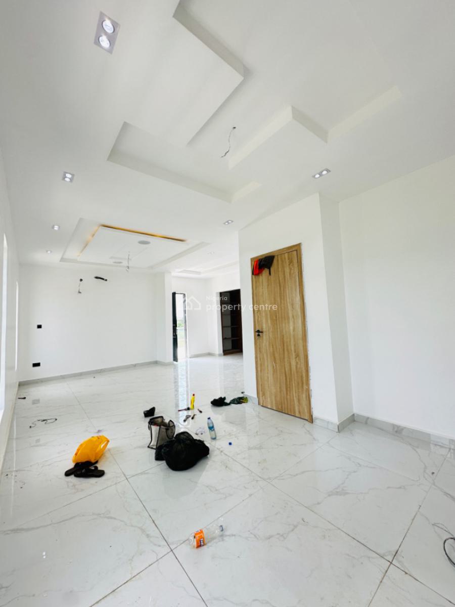 5 Bedrooms Detached Duplex with Cinema and Swimming Pool, Royal Garden, Lekki, Lagos, Detached Duplex for Sale