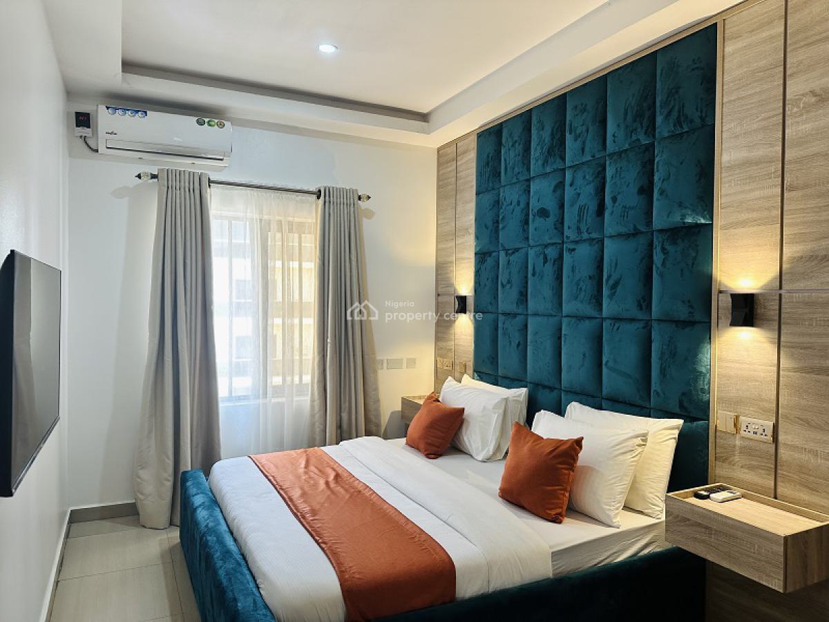 Nicely Furnished 2 Bedroom Apartment, Lekki Phase 1, Lekki, Lagos, Flat / Apartment Short Let