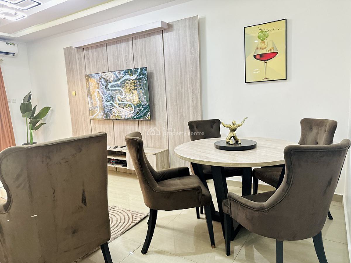 Nicely Furnished 2 Bedroom Apartment, Lekki Phase 1, Lekki, Lagos, Flat / Apartment Short Let