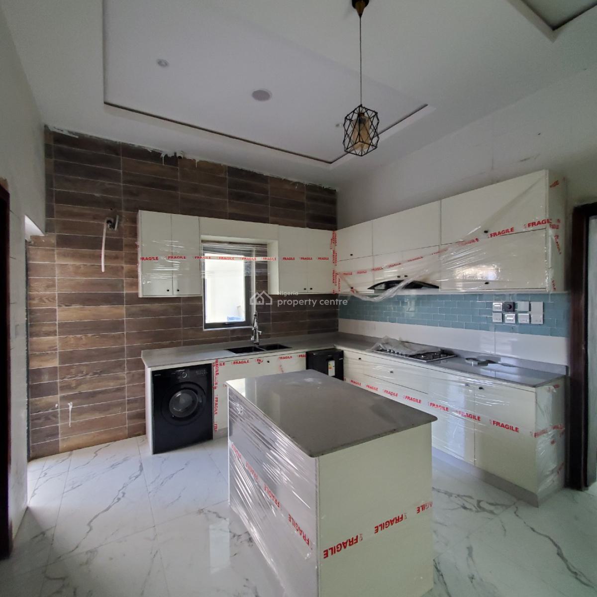 Beautiful 5 Bedroom Duplex with a Pool and a Bq, Osapa, Lekki, Lagos, House for Sale