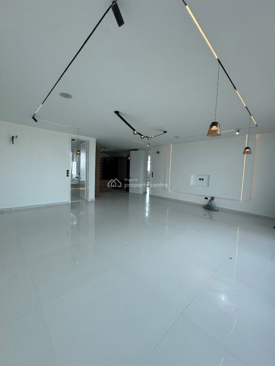 Spacious 5 Bedroom Fully Detached House with Pool, Osapa London, Lekki, Lagos, Detached Duplex for Sale