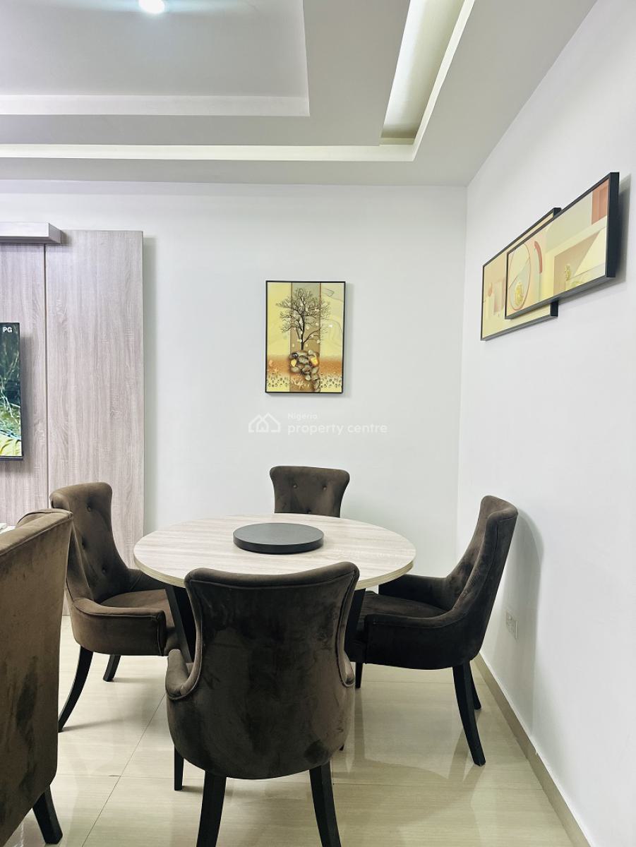 Nicely Furnished 2 Bedroom Apartment, Lekki Phase 1, Lekki, Lagos, Flat / Apartment Short Let
