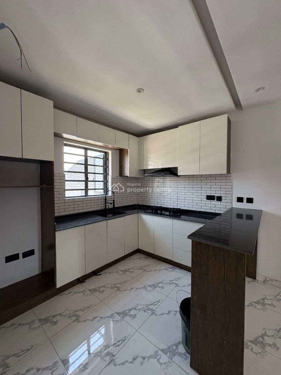 Luxury 2 Bedroom Newly Built Apartment, Orchid Road, Lekki, Lagos, Flat / Apartment for Sale