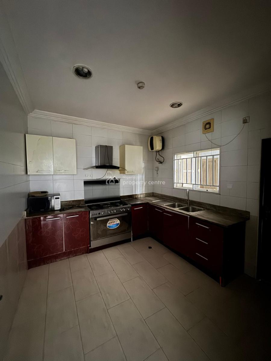 Well Maintained 12 Units of 3 Bedroom Apartment, Victoria Island (vi), Lagos, Flat / Apartment for Rent
