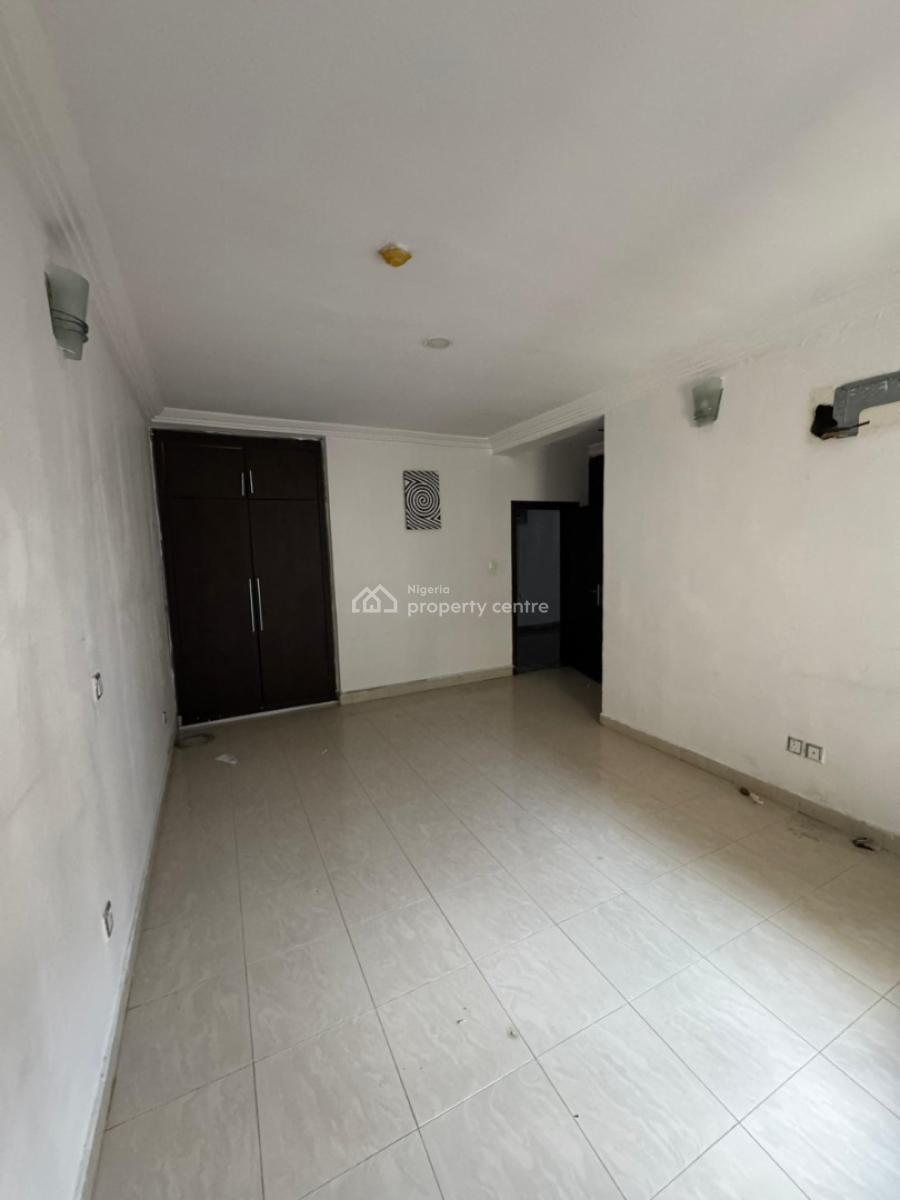 Well Maintained 12 Units of 3 Bedroom Apartment, Victoria Island (vi), Lagos, Flat / Apartment for Rent