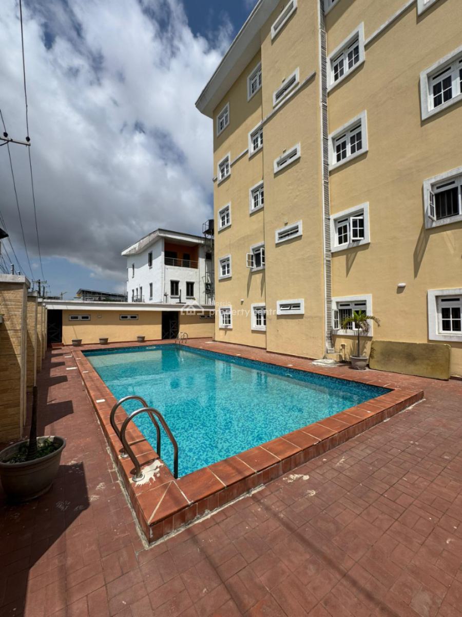 Well Maintained 12 Units of 3 Bedroom Apartment, Victoria Island (vi), Lagos, Flat / Apartment for Rent