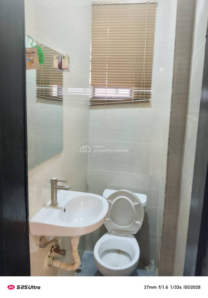 Fully Furnished and Serviced Mini Flat, Ologolo, Lekki, Lagos, Mini Flat (room and Parlour) for Rent
