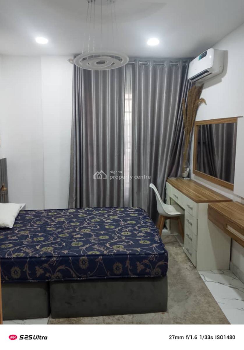 Fully Furnished and Serviced Mini Flat, Ologolo, Lekki, Lagos, Mini Flat (room and Parlour) for Rent