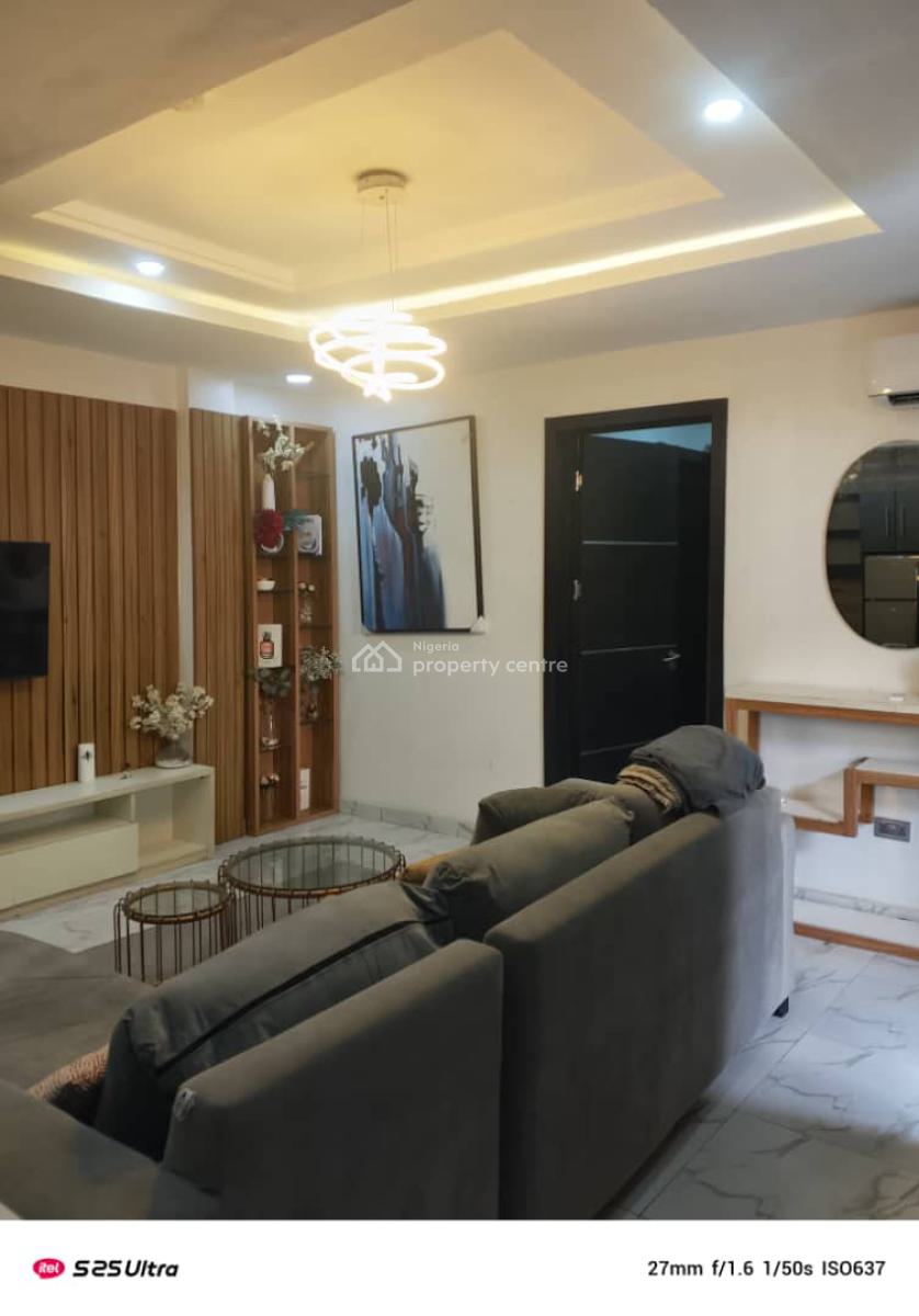 Fully Furnished and Serviced Mini Flat, Ologolo, Lekki, Lagos, Mini Flat (room and Parlour) for Rent
