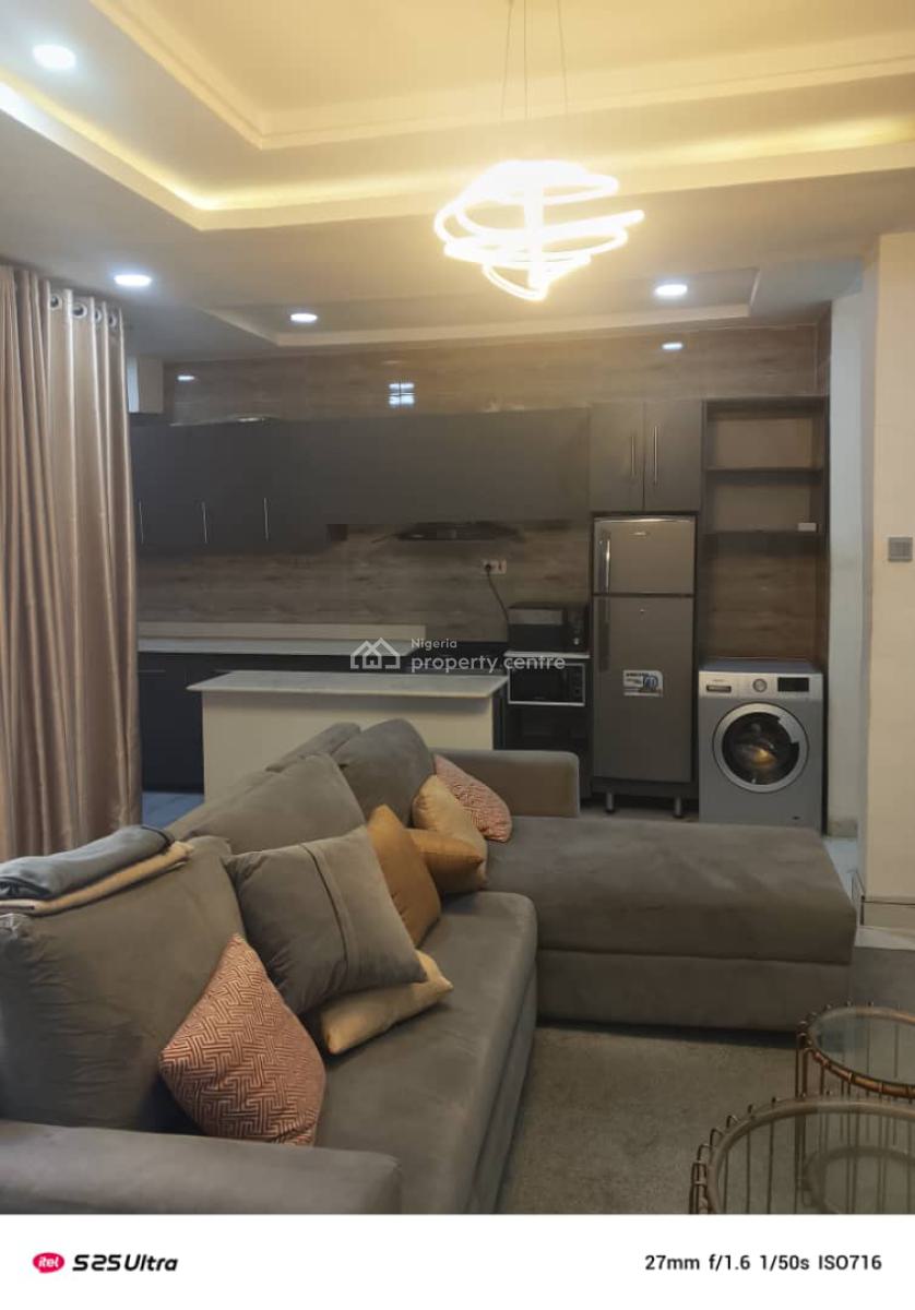 Fully Furnished and Serviced Mini Flat, Ologolo, Lekki, Lagos, Mini Flat (room and Parlour) for Rent