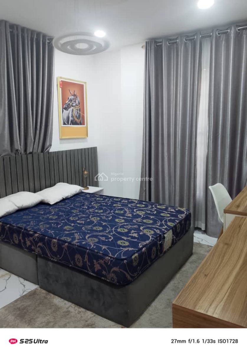 Fully Furnished and Serviced Mini Flat, Ologolo, Lekki, Lagos, Mini Flat (room and Parlour) for Rent