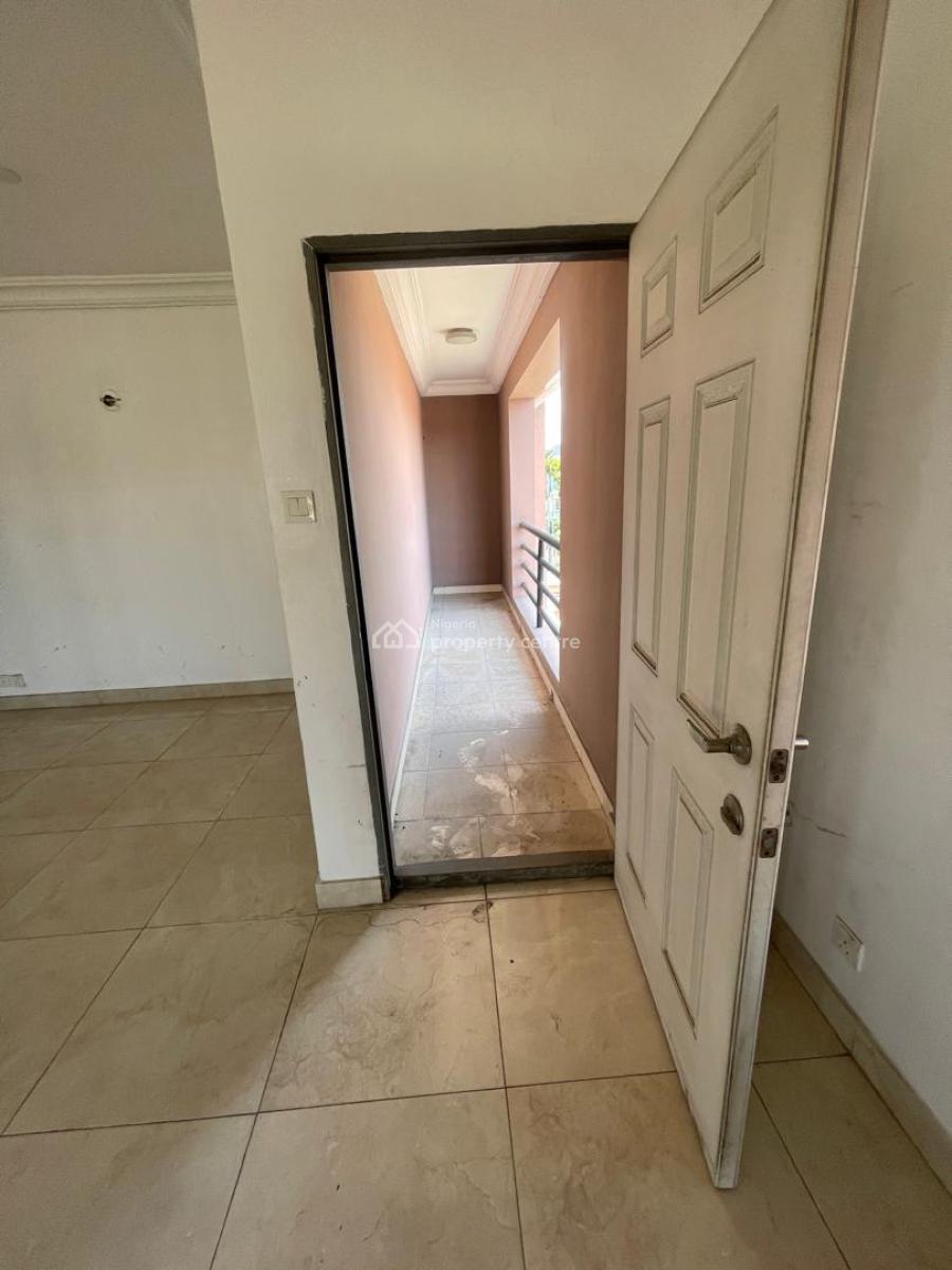 3 Bedroom Penthouse with a Bq, Lekki Phase 1, Lekki, Lagos, Flat / Apartment for Rent