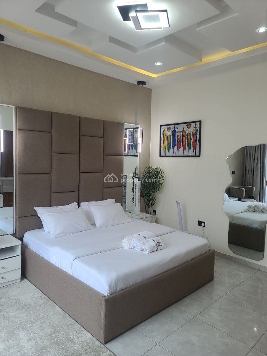 Nicely Furnished 4 Bedroom Apartment, Ikate Elegushi, Lekki, Lagos, Flat / Apartment Short Let