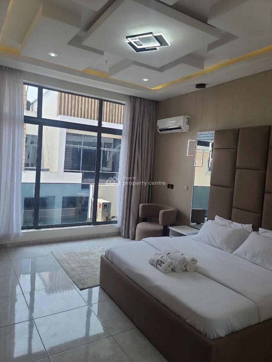 Nicely Furnished 4 Bedroom Apartment, Ikate Elegushi, Lekki, Lagos, Flat / Apartment Short Let