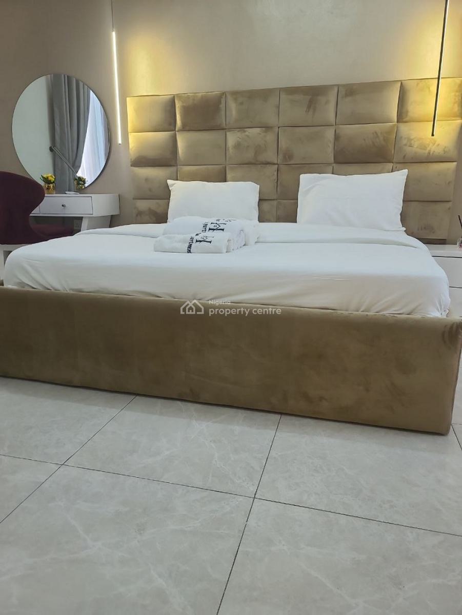 Nicely Furnished 4 Bedroom Apartment, Ikate Elegushi, Lekki, Lagos, Flat / Apartment Short Let