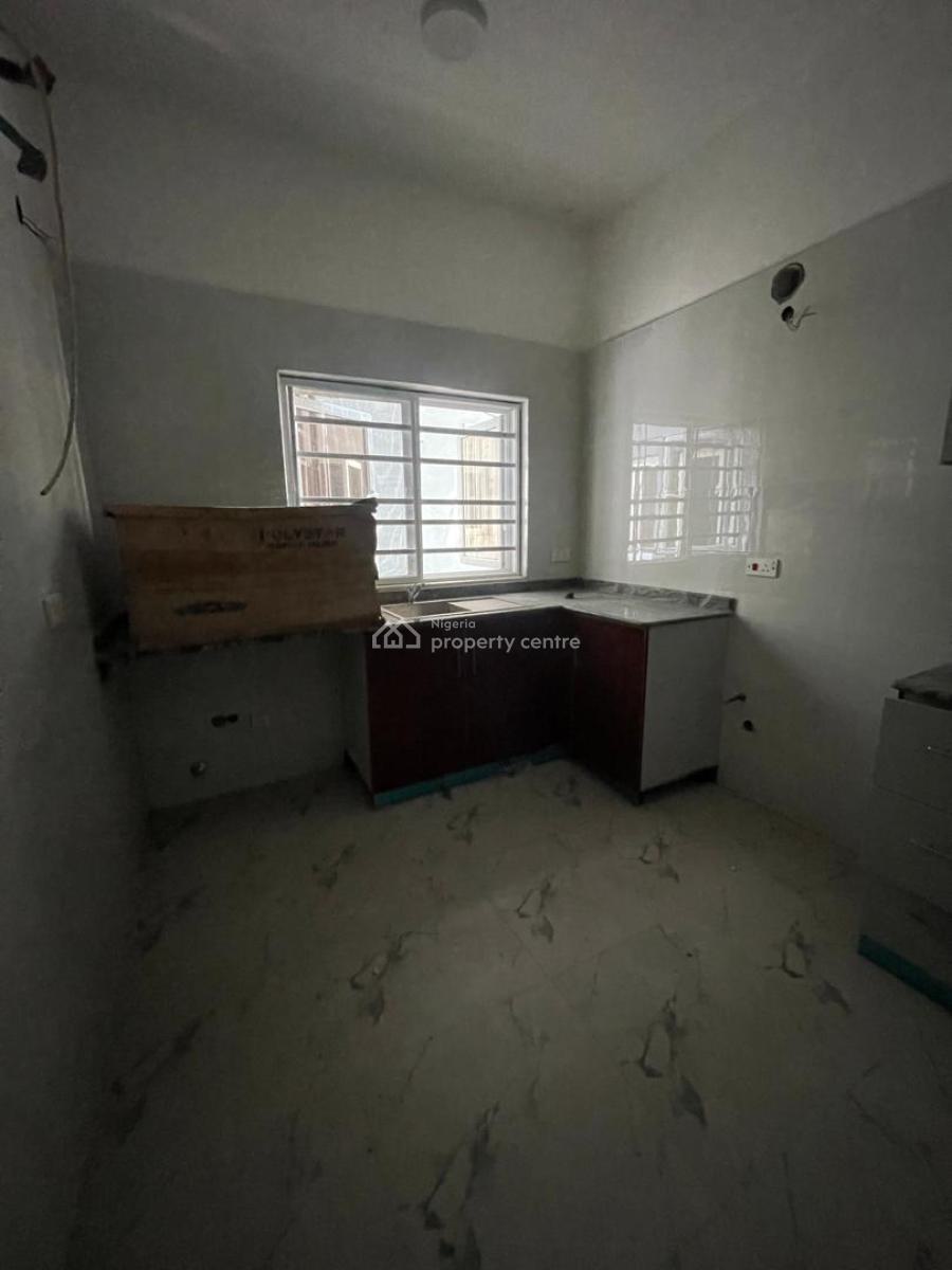 2 Bedroom Apartment, Lekki Phase 1, Lekki, Lagos, Flat / Apartment for Rent