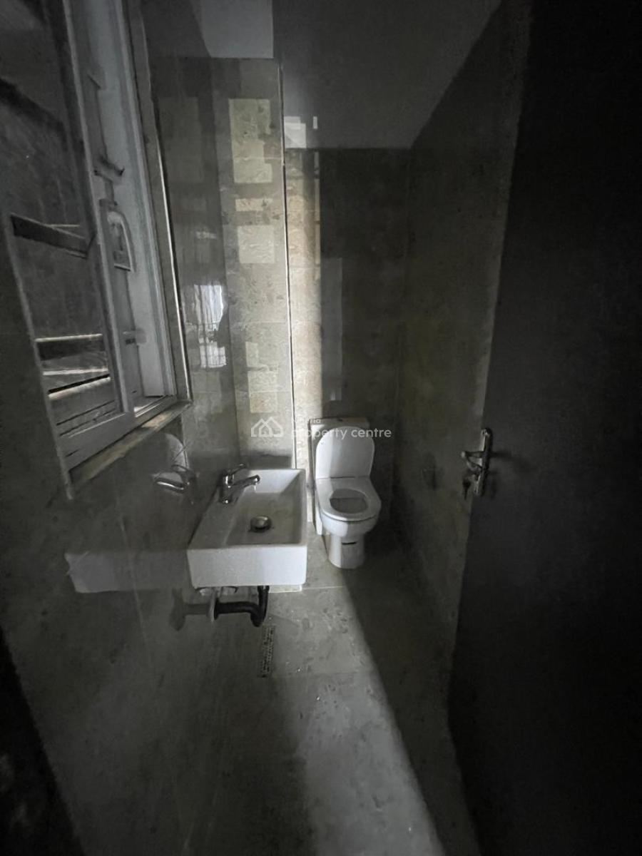 2 Bedroom Apartment, Lekki Phase 1, Lekki, Lagos, Flat / Apartment for Rent