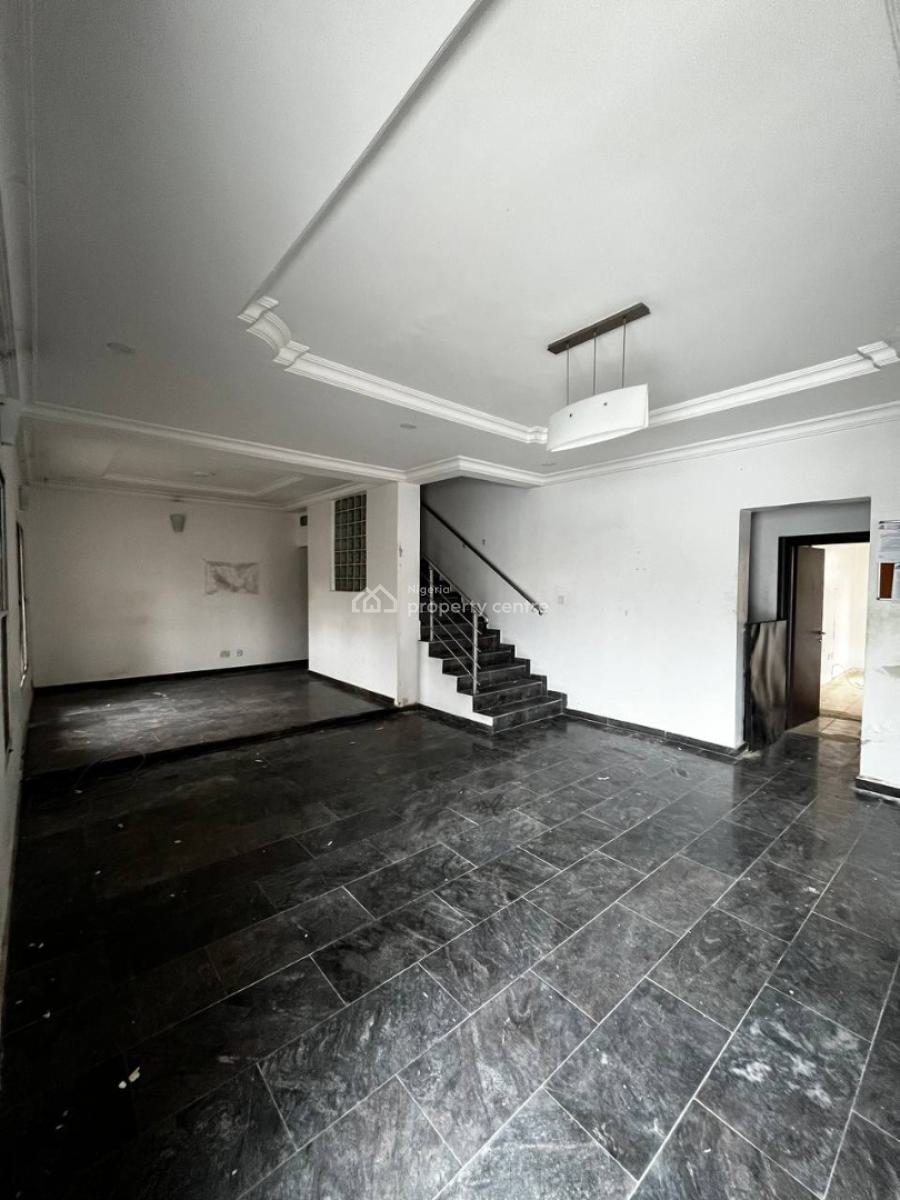 a 4 Bedroom Semi Detached House with a Bq ( Self Serviced), Lekki Phase 1, Lekki, Lagos, Semi-detached Duplex for Rent