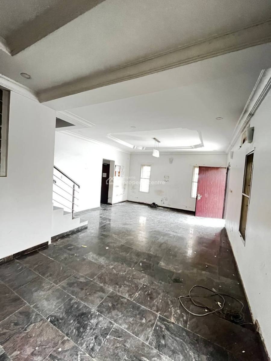 a 4 Bedroom Semi Detached House with a Bq ( Self Serviced), Lekki Phase 1, Lekki, Lagos, Semi-detached Duplex for Rent