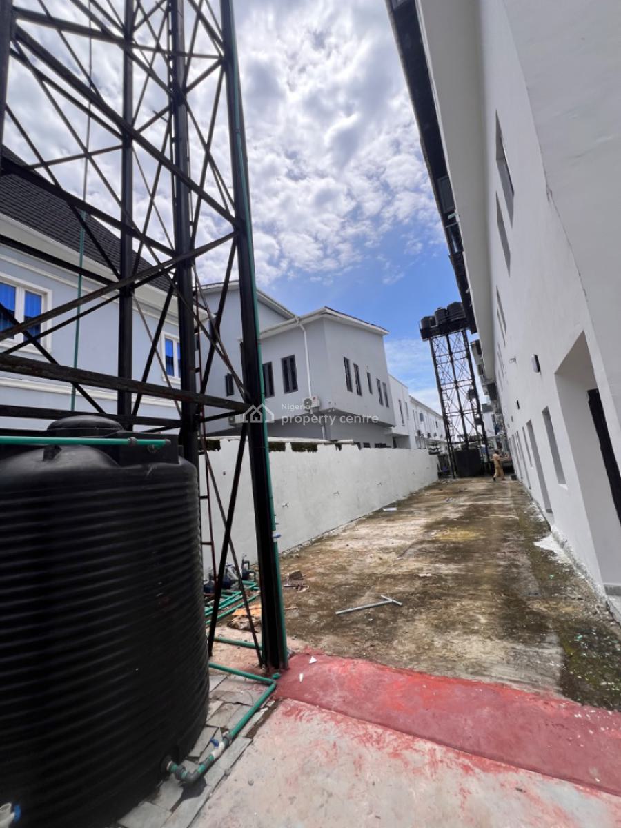 Very Spacious 4 Bedroom Terrace, Ikota, Lekki, Lagos, Terraced Duplex for Rent