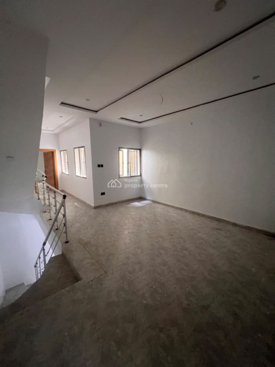 Very Spacious 4 Bedroom Terrace, Ikota, Lekki, Lagos, Terraced Duplex for Rent