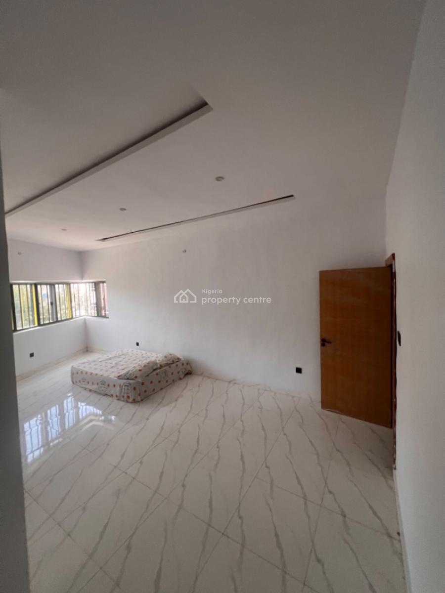 Very Spacious 4 Bedroom Terrace, Ikota, Lekki, Lagos, Terraced Duplex for Rent