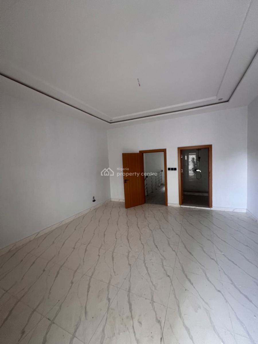 Very Spacious 4 Bedroom Terrace, Ikota, Lekki, Lagos, Terraced Duplex for Rent