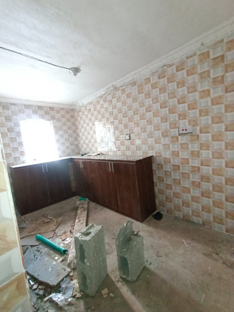 Newly Built 2 Bedroom Flat with Modern Facilities, Challenge, Ibadan, Oyo, Flat / Apartment for Rent