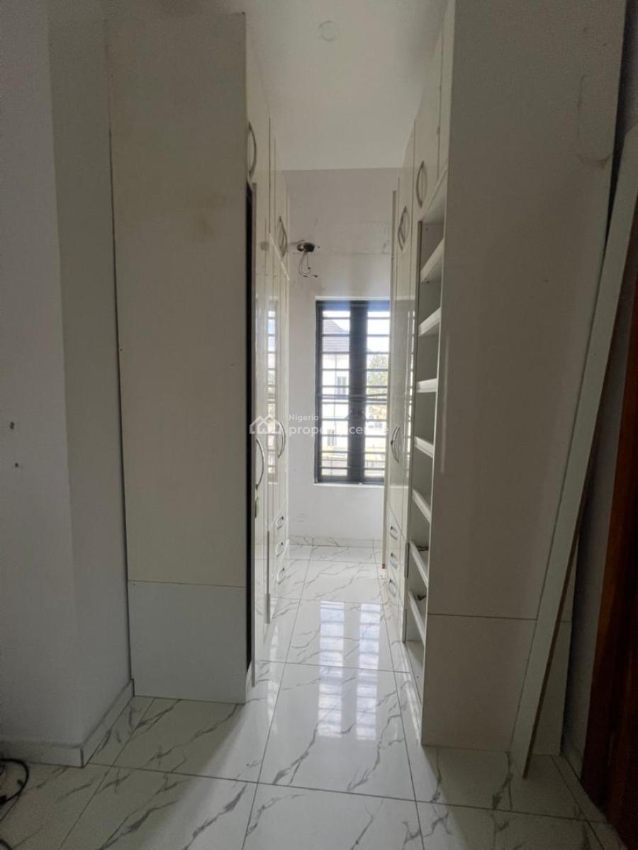 4 Bedroom Semi Detached Duplex, with Bq, Osapa, Lekki, Lagos, Flat / Apartment for Rent