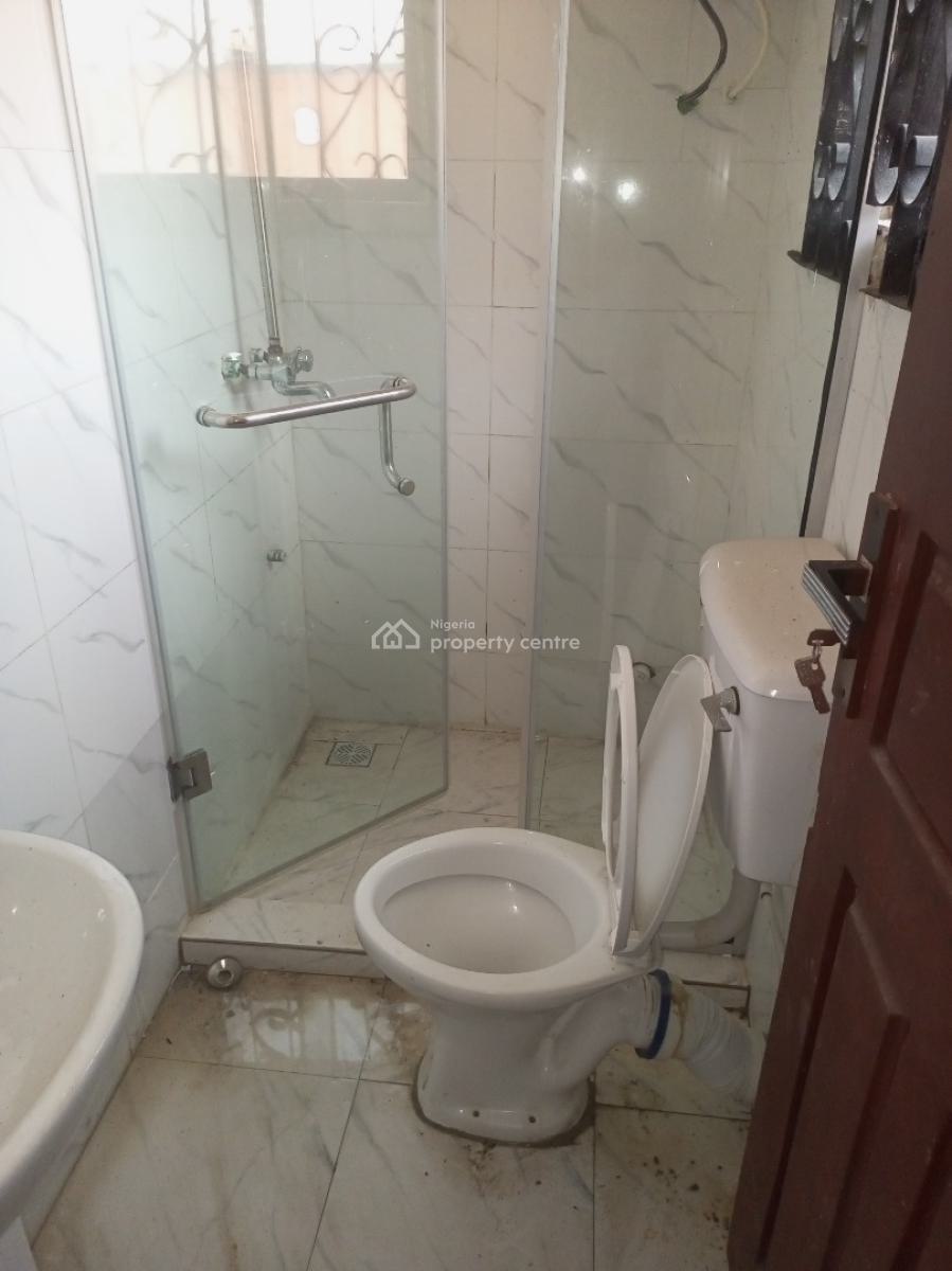 Luxury 2 Bedroom Apartment, Off New Road, Igbo Efon, Lekki, Lagos, Flat / Apartment for Rent