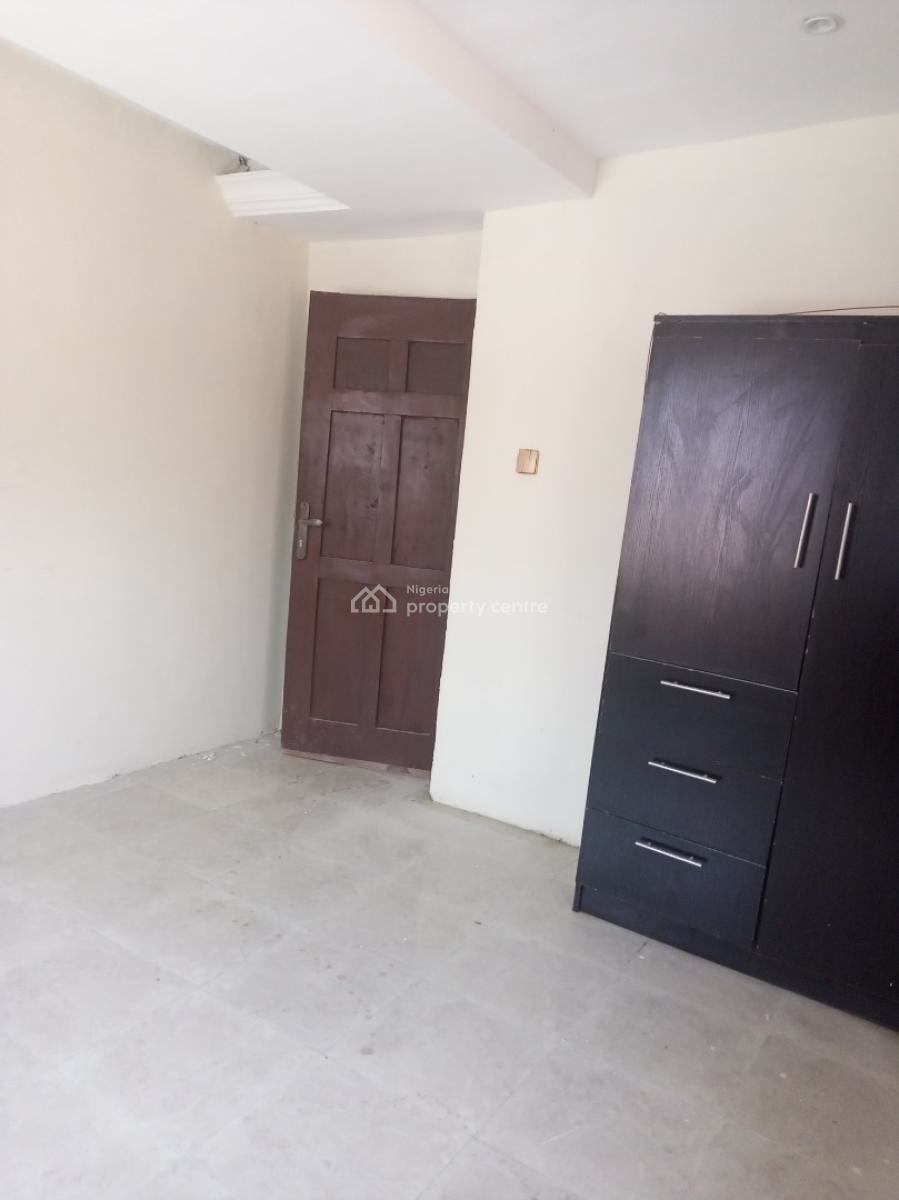 Luxury 2 Bedroom Apartment, Off New Road, Igbo Efon, Lekki, Lagos, Flat / Apartment for Rent