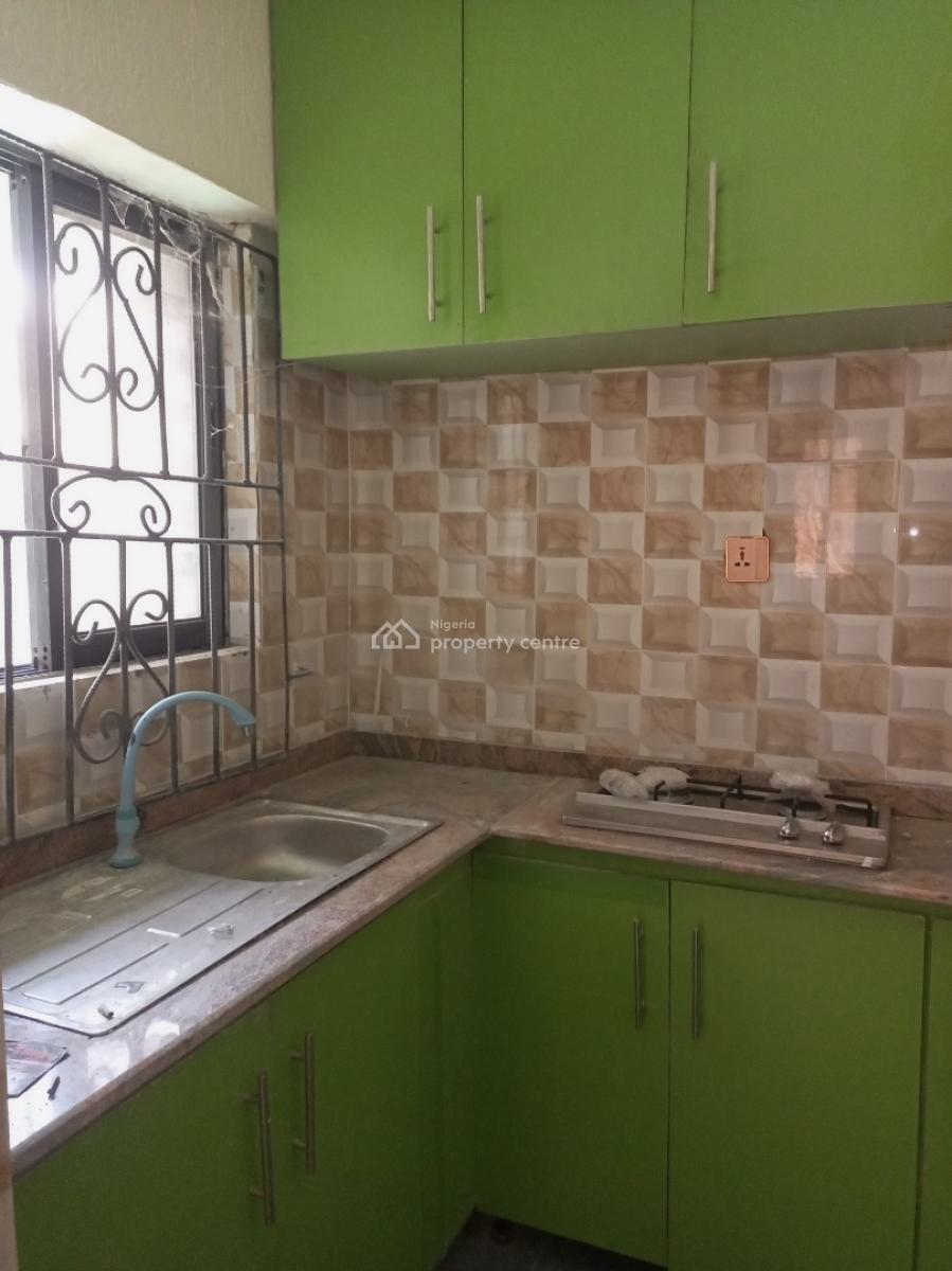 Luxury 2 Bedroom Apartment, Off New Road, Igbo Efon, Lekki, Lagos, Flat / Apartment for Rent