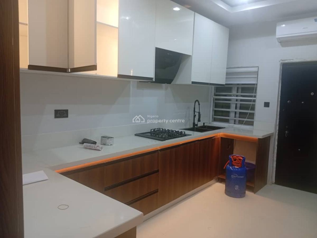 Newly Built 4 Bedrooms Terrace Serviced Corner Piece, Horizon Experience, Ikate Elegushi, Lekki, Lagos, Terraced Duplex for Rent