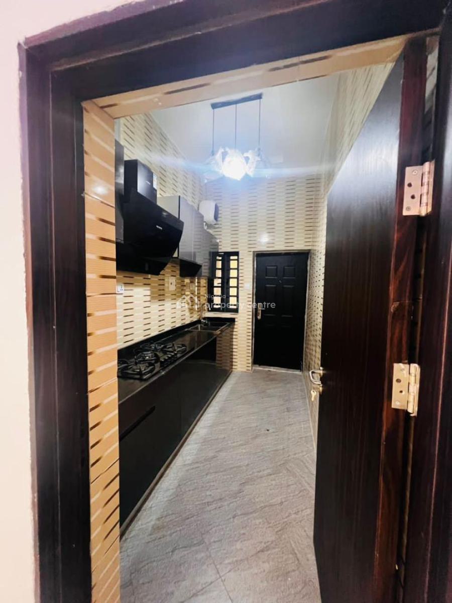3 Bedroom Terrace Duplex, Dpkay Estate, Lekki, Lagos, Terraced Duplex for Rent