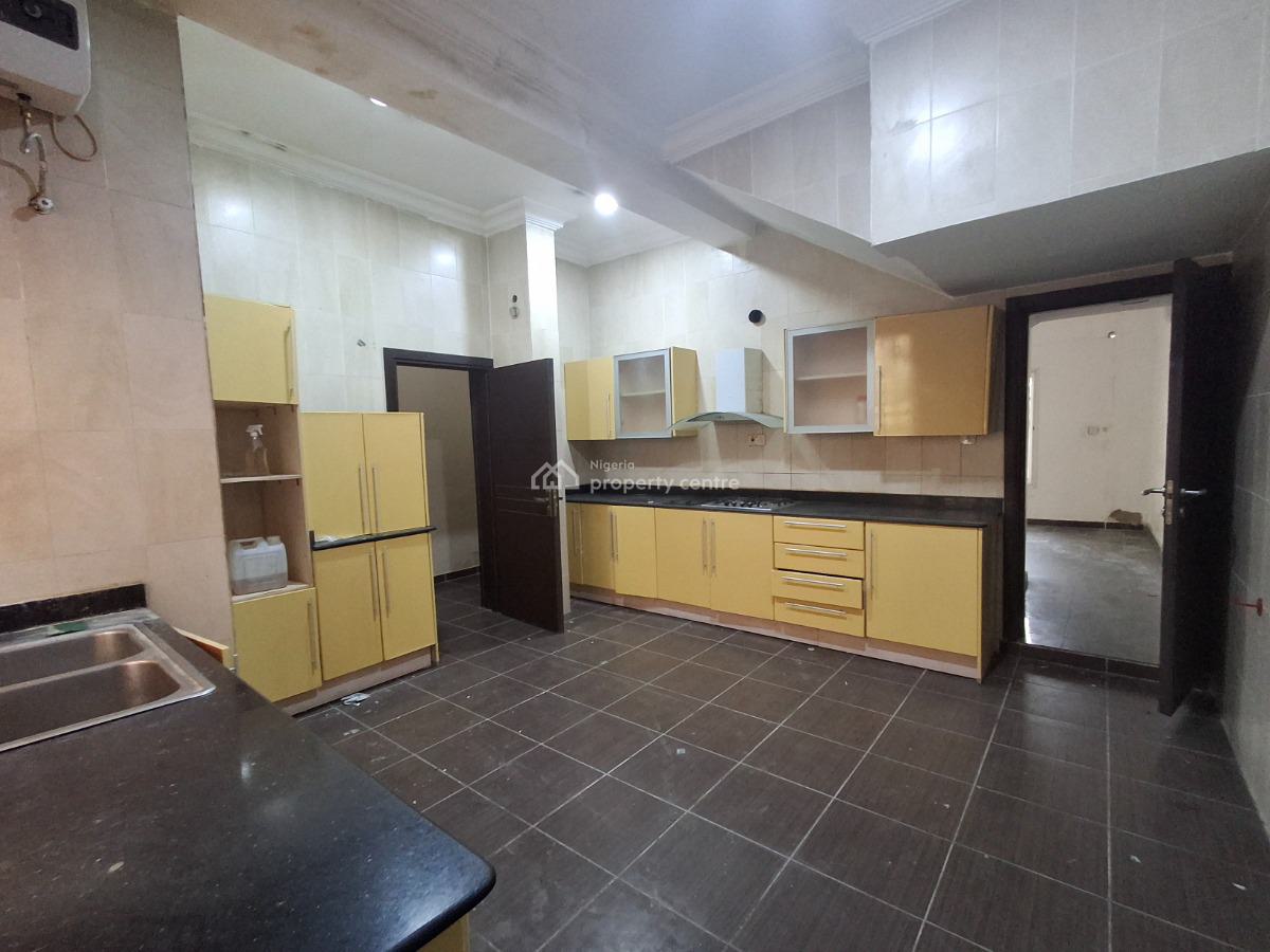 4 Bedroom Semi Detached Good for Commercial, Lekki Phase 1, Lekki, Lagos, House for Rent