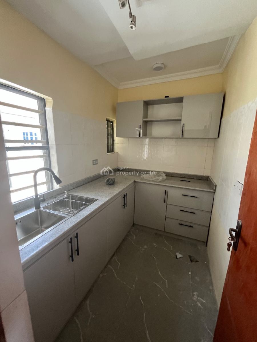 Luxury Brand New 2 Bedroom Duplex Mansionetts, Mobil Road, Ilaje, Ajah, Lagos, Flat / Apartment for Rent