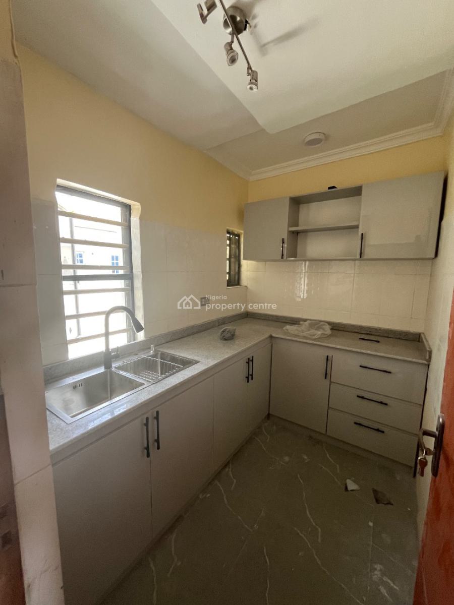 Luxury Brand New 2 Bedroom Duplex Mansionetts, Mobil Road, Ilaje, Ajah, Lagos, Flat / Apartment for Rent