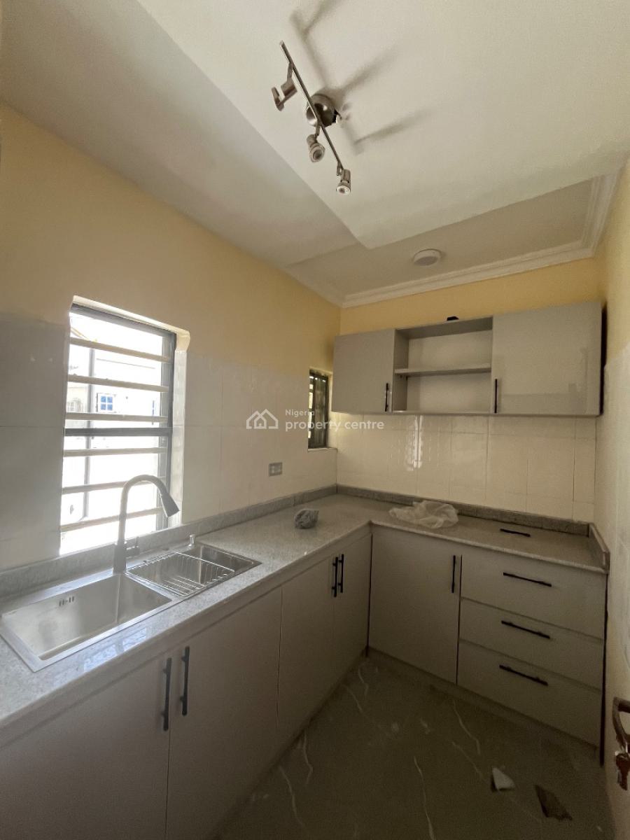 Luxury Brand New 2 Bedroom Duplex Mansionetts, Mobil Road, Ilaje, Ajah, Lagos, Flat / Apartment for Rent