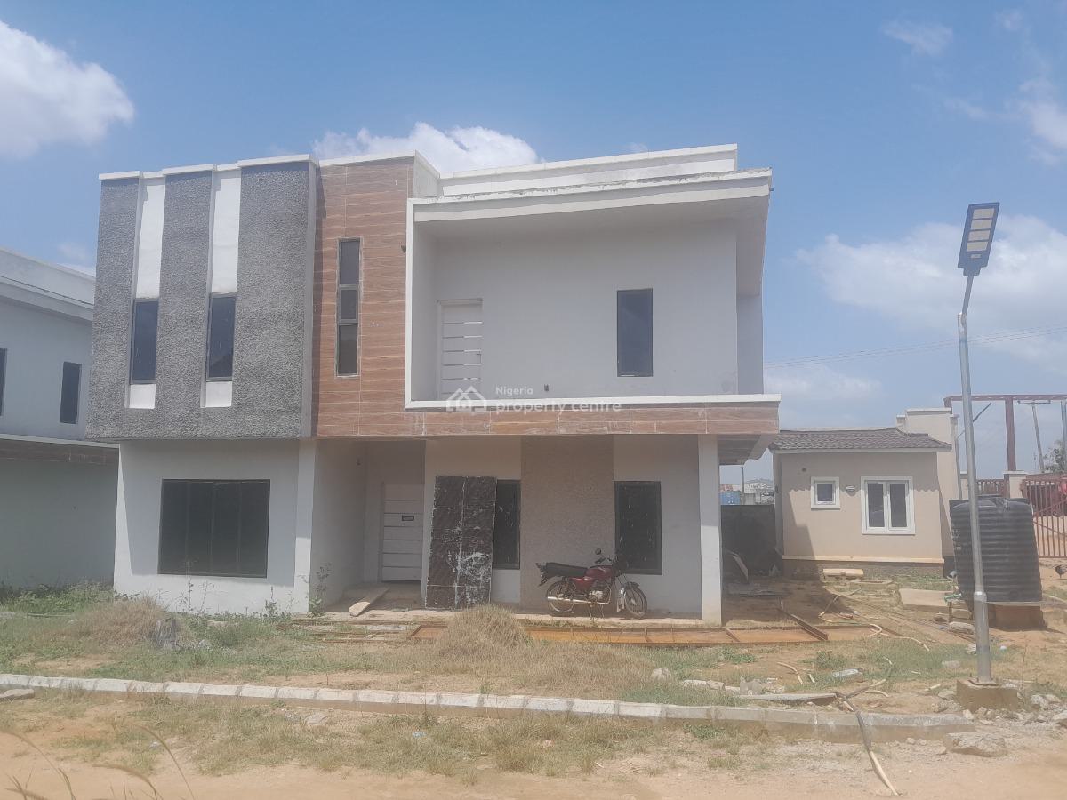 Distress 5 Bedrooms Duplex, Karasana, Gwarinpa, Abuja, Detached Duplex for Sale