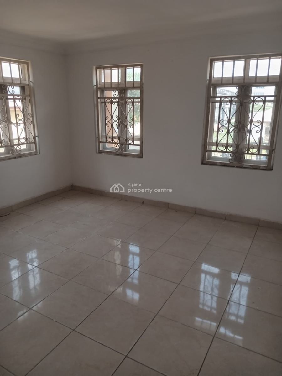 Beautiful 3 Bedrooms Spacious and Serviced Apartment, Serene Vicinity, Zone 6, Wuse, Abuja, Flat / Apartment for Rent
