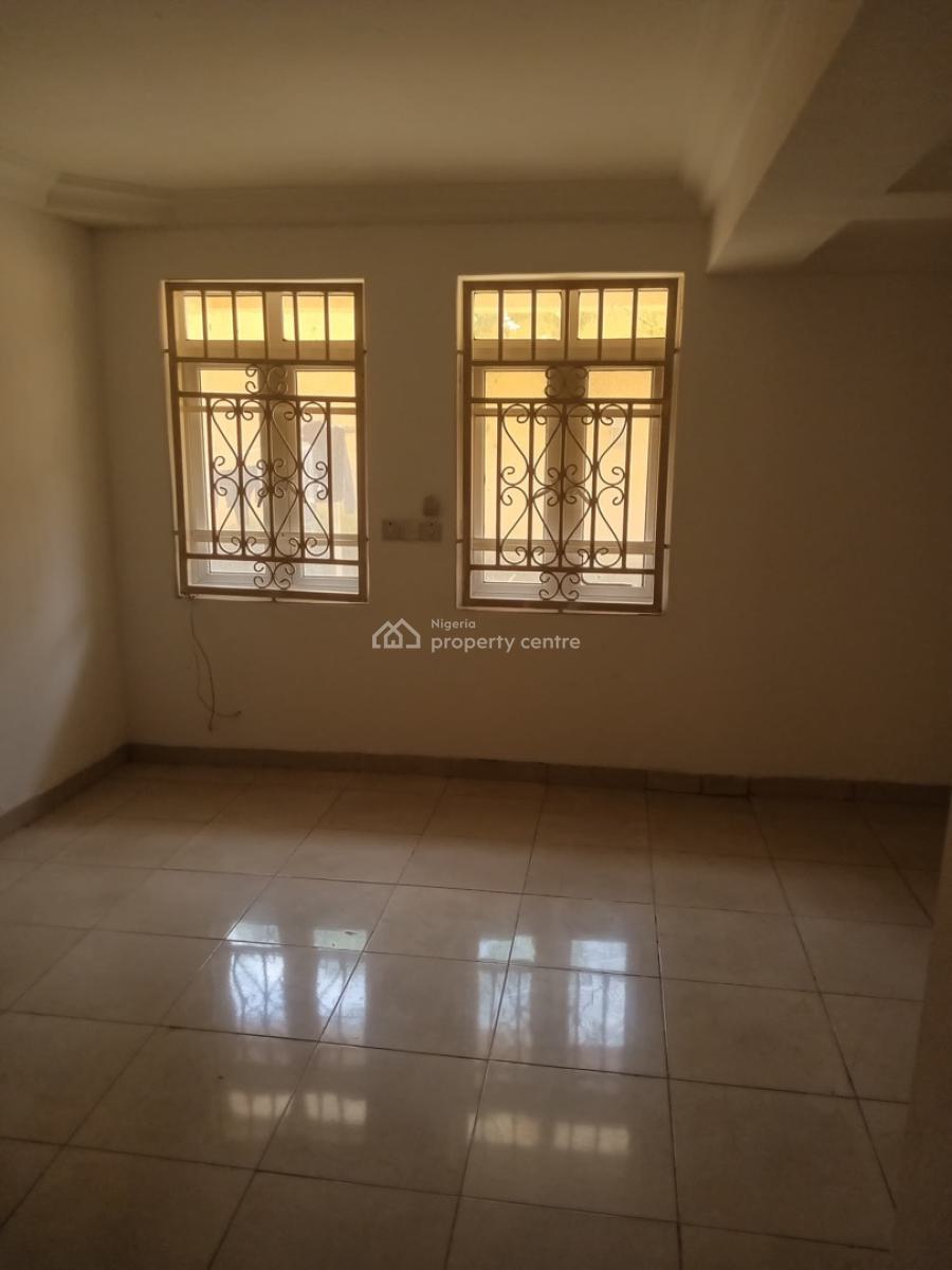 Beautiful 3 Bedrooms Spacious and Serviced Apartment, Serene Vicinity, Zone 6, Wuse, Abuja, Flat / Apartment for Rent