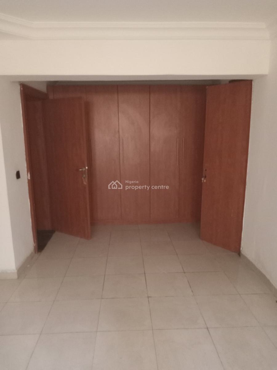 Beautiful 3 Bedrooms Spacious and Serviced Apartment, Serene Vicinity, Zone 6, Wuse, Abuja, Flat / Apartment for Rent