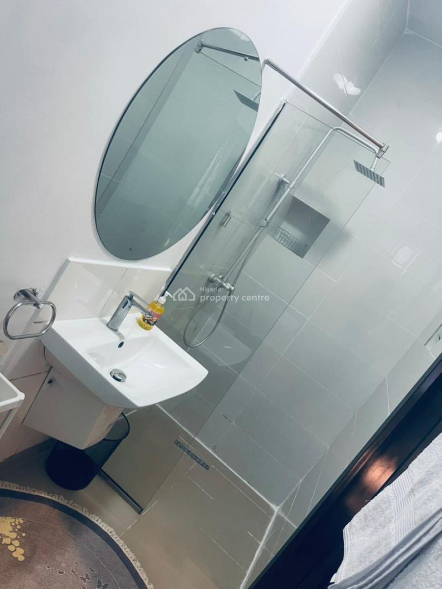 Fully Furnished 2 Bedroom Apartment in a Serene Location, Victoria Island Proper, Victoria Island (vi), Lagos, Flat / Apartment for Rent