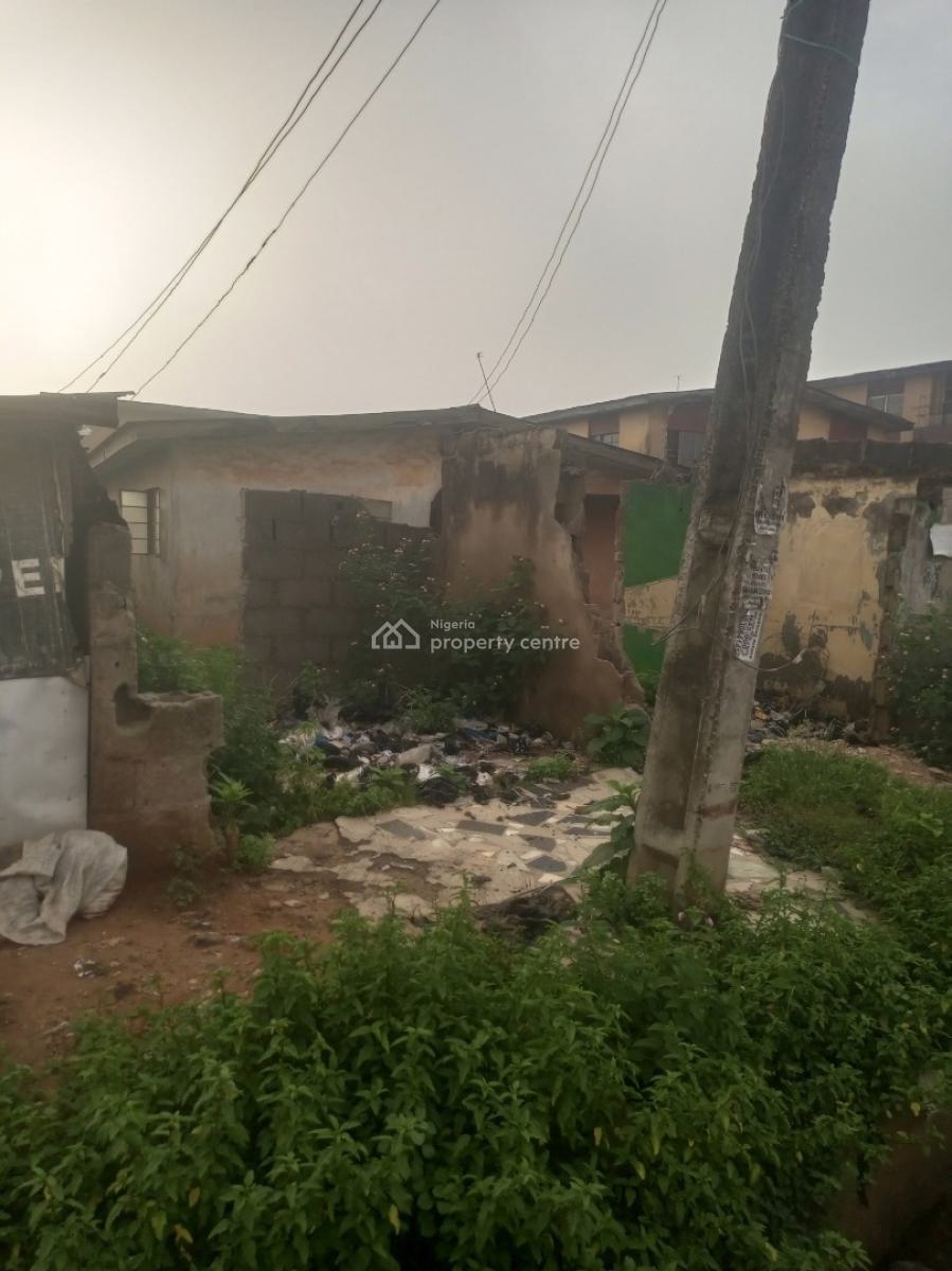 680sqm Corner Piece Full Plot, Benson Bus Stop, Ikorodu, Lagos, Mixed-use Land for Sale