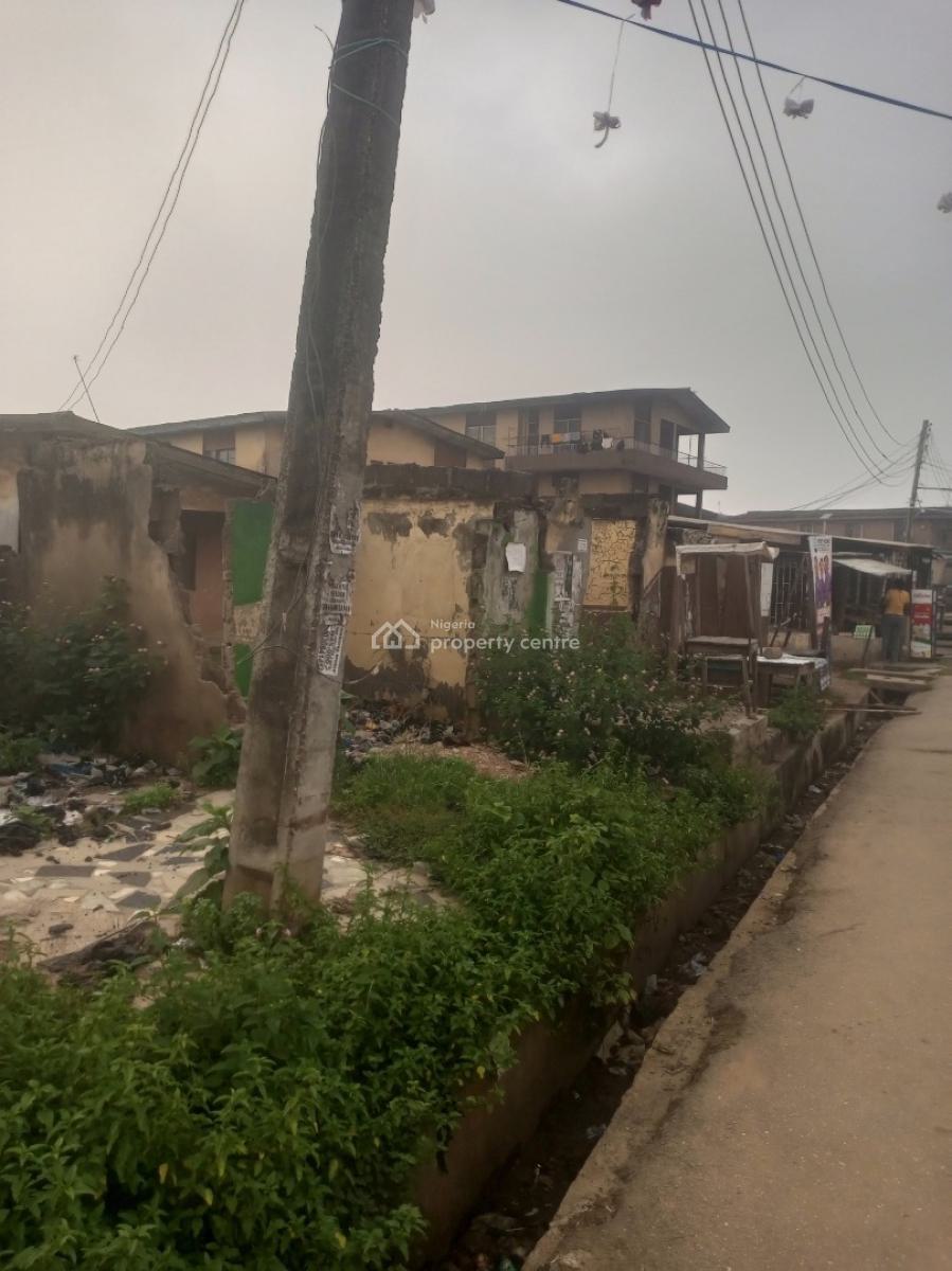 680sqm Corner Piece Full Plot, Benson Bus Stop, Ikorodu, Lagos, Mixed-use Land for Sale